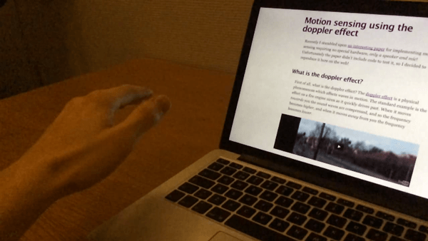 Doppler-Effekt als Möglichkeit zur Steuerung des Scrollens eines Artikels auf einem Laptop mittels Handgestik.