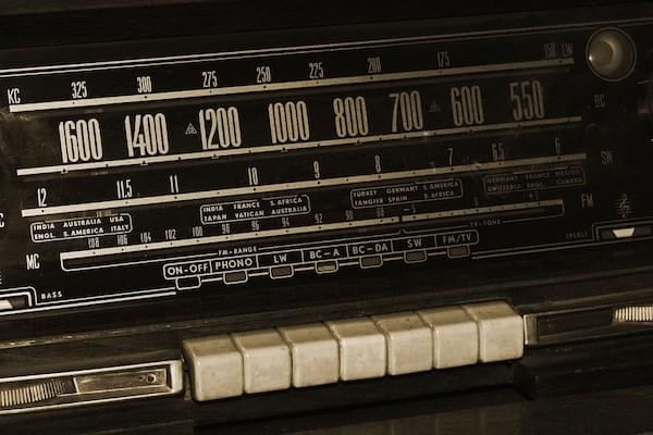 Zeigt, wie Radiobuttons in früheren Zeiten aussahen.